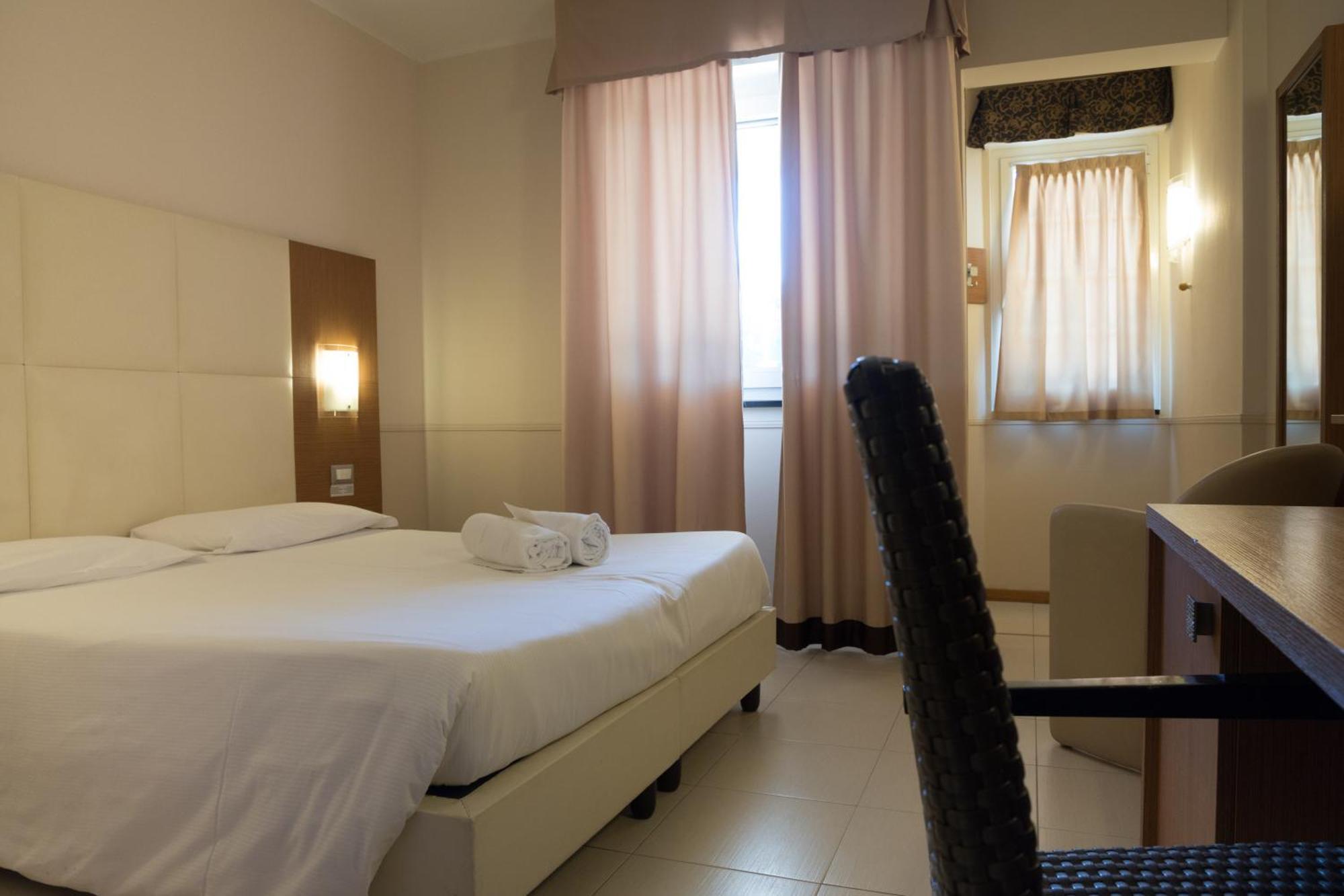 ארנצאנו Poggio Hotel מראה חיצוני תמונה
