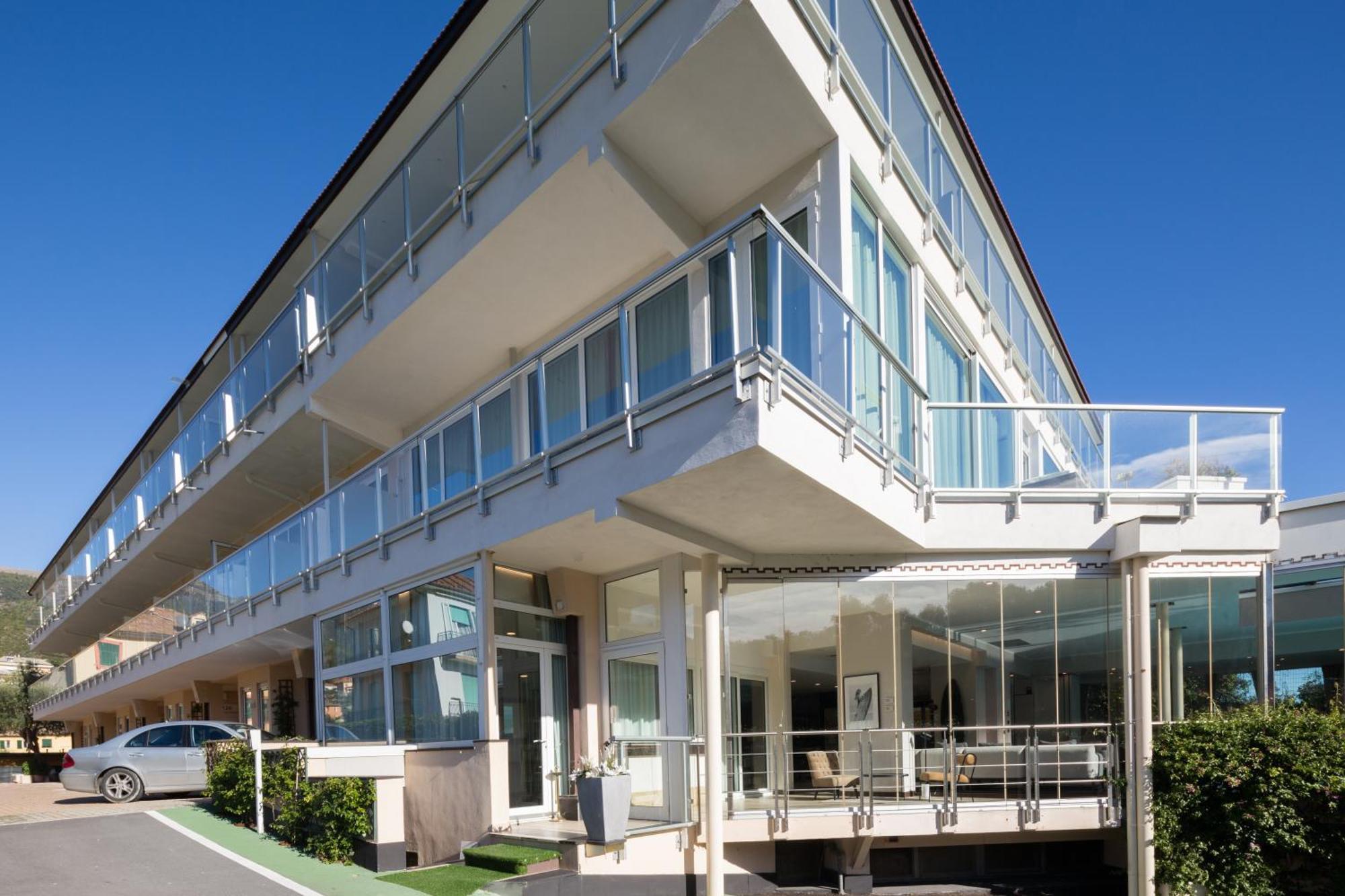 ארנצאנו Poggio Hotel מראה חיצוני תמונה